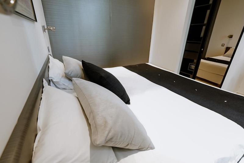 Superior Room image 4