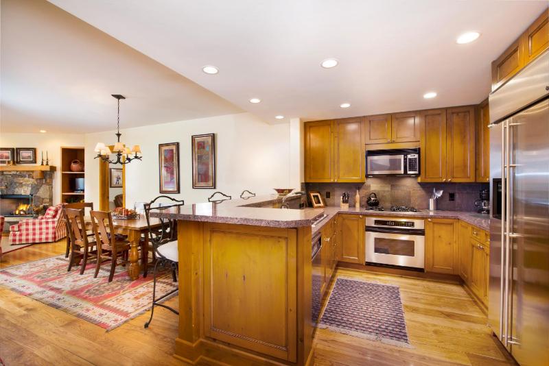 Three-Bedroom Apartment - Settler's Lodge image 3