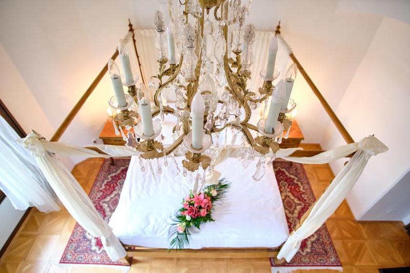 Single Room image 3