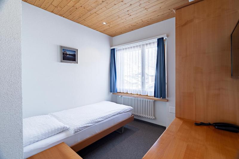 Economy Single Room image 3