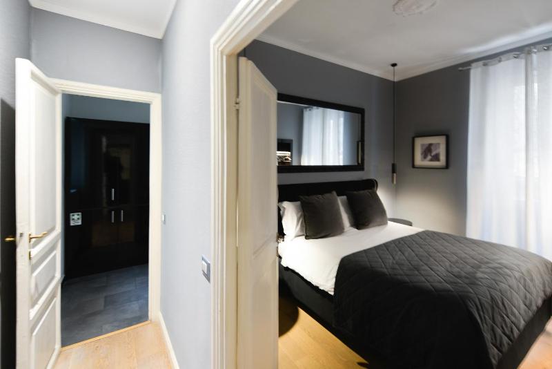 Belsiana - Elegant apartment in an Exclusive Location - image 10