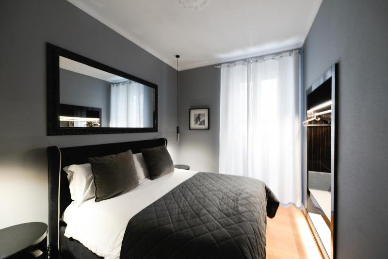 Belsiana - Elegant apartment in an Exclusive Location - image 14