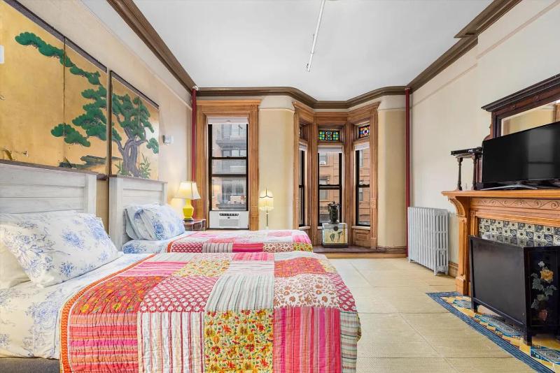 Double or Twin Room with City View image 1