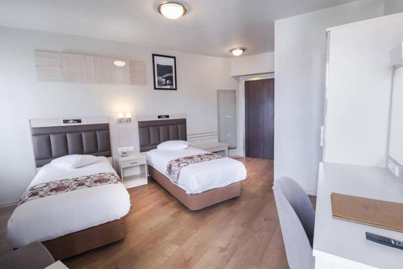 Two-Bedroom Suite image 1