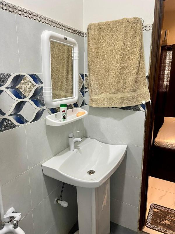 Comfortable 1 & 2 Bedroom Apartment in DHA by Virani - image 11