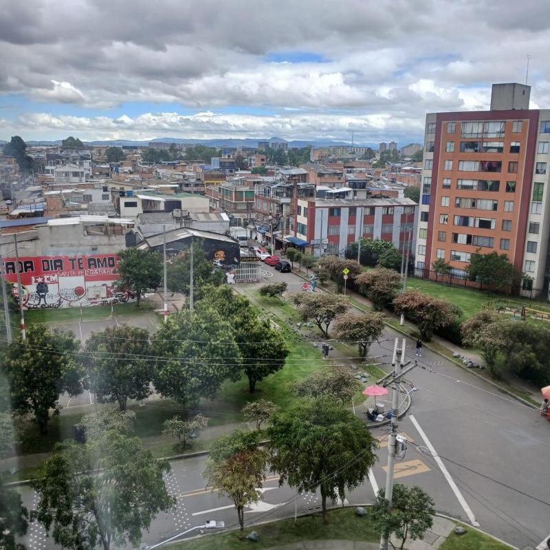 Apartamento central y acogedor - image 9