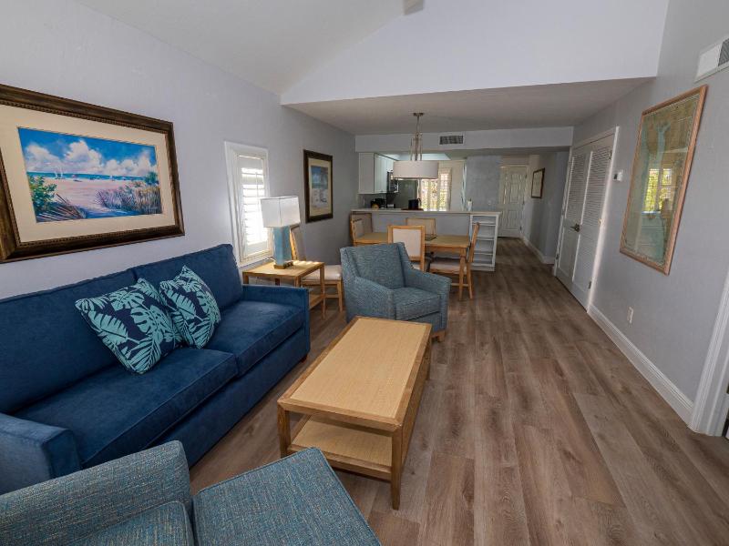 Shell Island Beach Club - image 22
