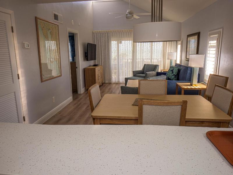 Shell Island Beach Club - image 10