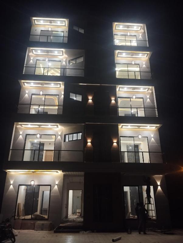 The Sapphire Suites - image 5