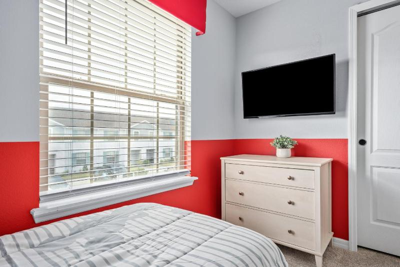 Beautiful 5 Star Townhome with Private Pool on Windsor at Westside Orlando Townhome 5397 - image 3