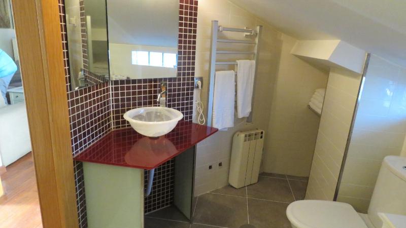 Two-Bedroom Apartment with Terrace image 4
