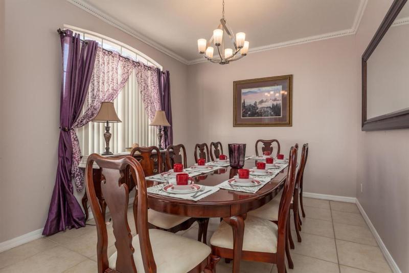 Orlando Villa 6441: Spacious 6BR Pool Home Near Disney - image 12