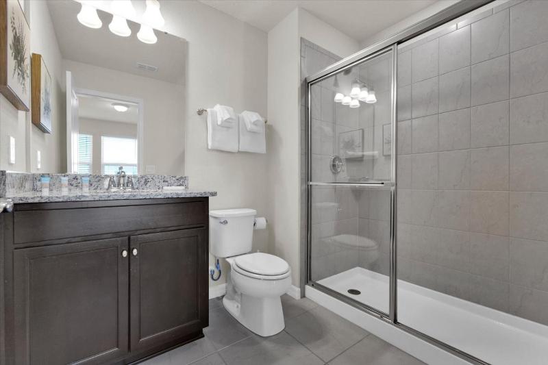 Orlando Villa 6468 - Luxury Pool Home at Windsor Island - image 19