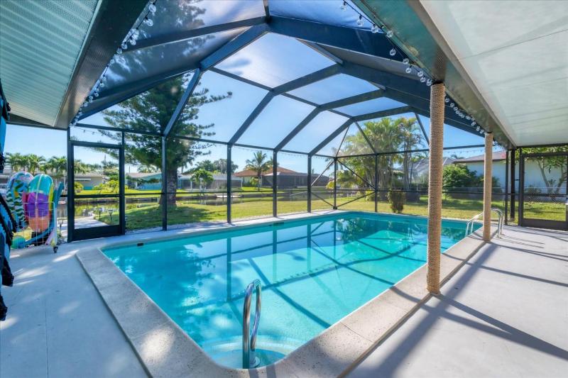 Cape Coral Villa 1002: Private Pool Canal Access - image 32