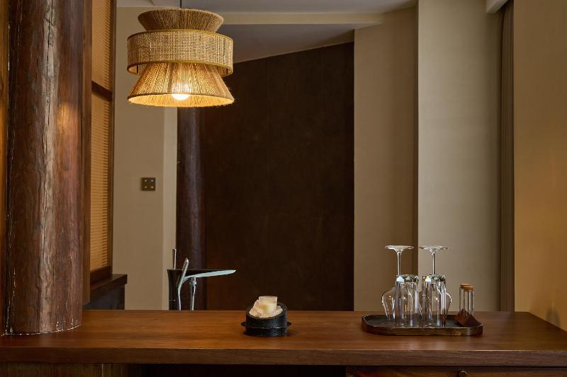 ARULA J Hotel - image 15