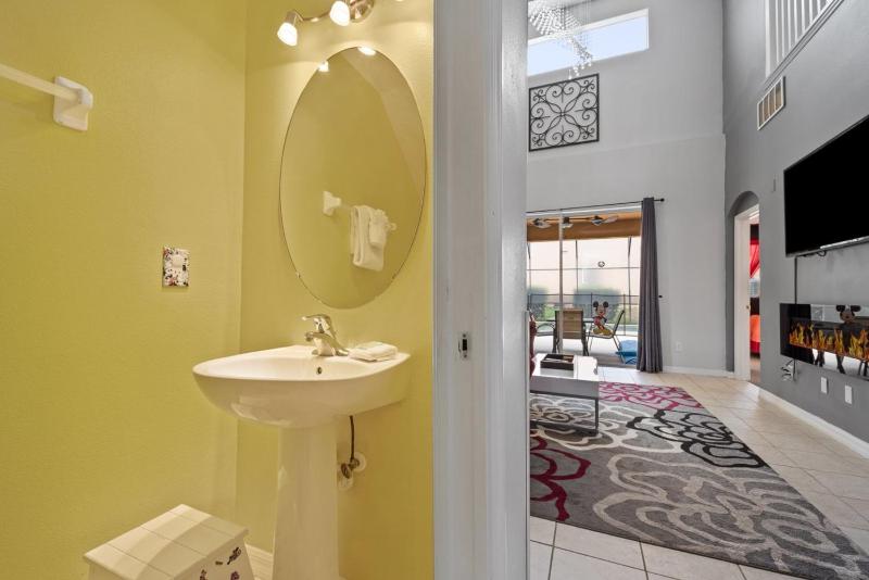 Luxury Villa with private Pool Emerald Island Resort Orlando Villa 5074 - image 13