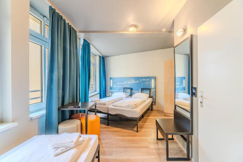 Triple Room image 1