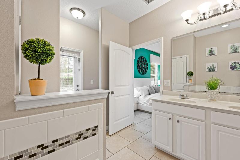 Beautiful 5 Star Villa with Private Pool on the Prestigious Solterra Resort Orlando Villa 5720 - image 38