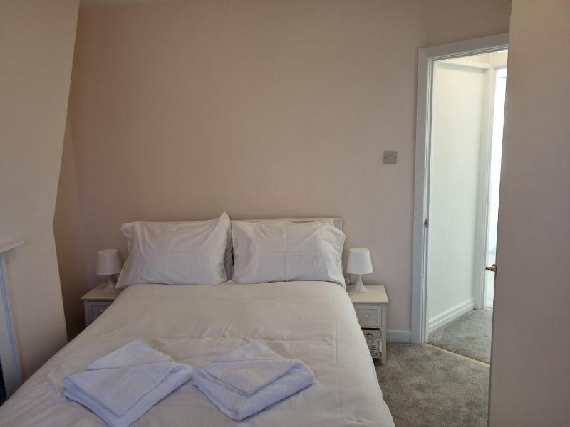 Horizon Sea View Suite - image 15