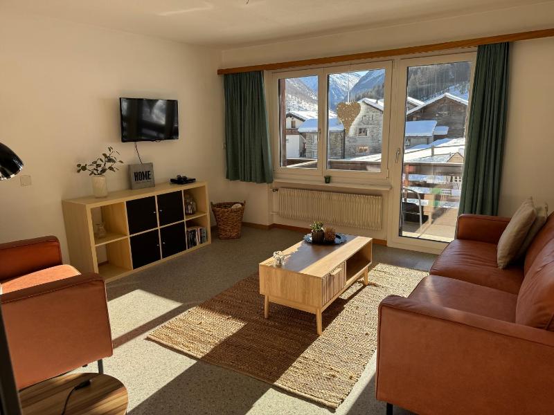 Apartment with Balcony image 1