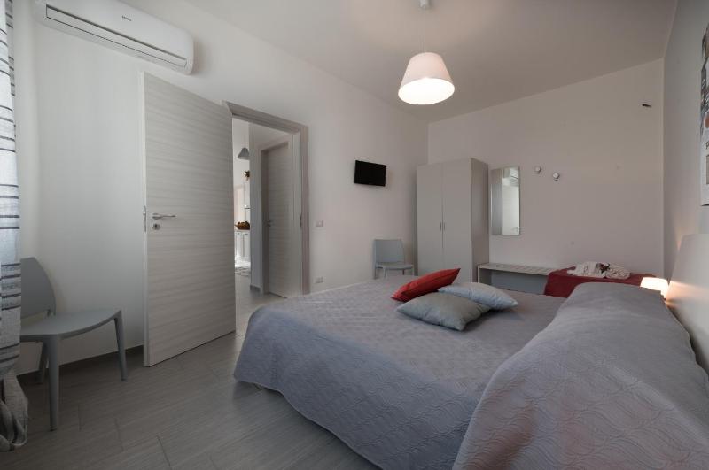BluSide Home & Suite - image 41