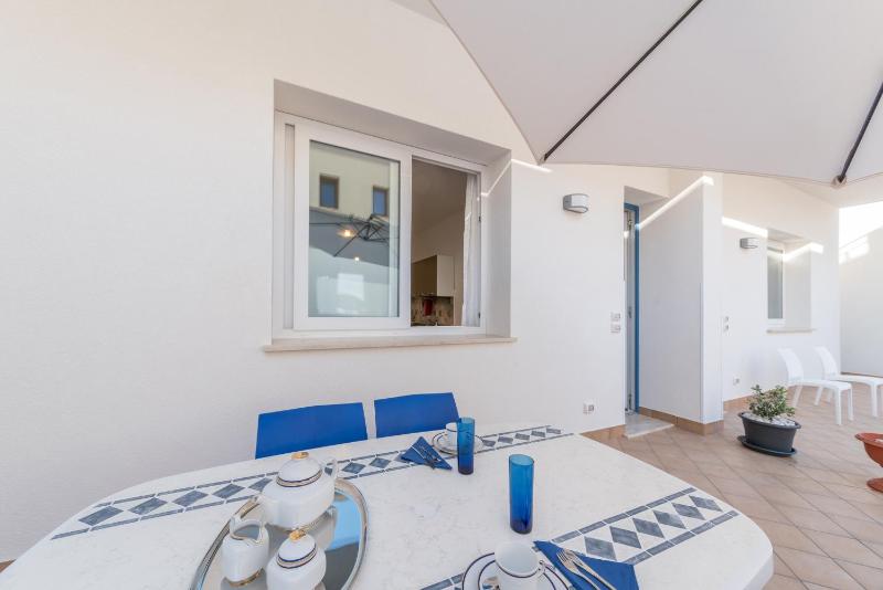 BluSide Home & Suite - image 20