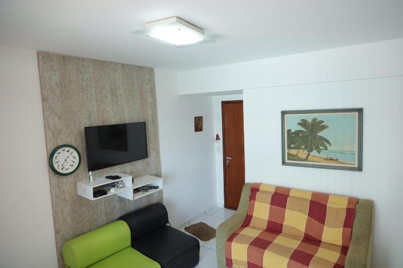 Loft c varanda e localizacao ideal a 650m da praia - image 17