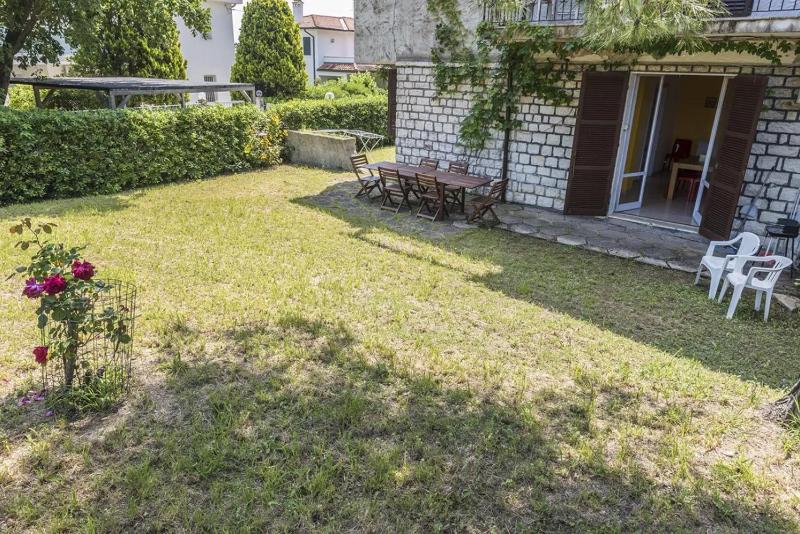 Marcelli quadrilocale con giardino a 100mt dal mare - M088 - image 6