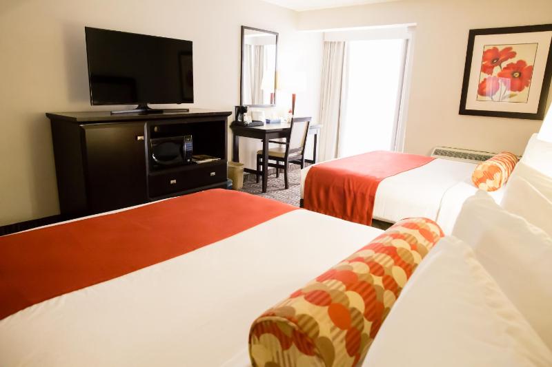 Queen Room with Two Queen Beds - Non-Smoking