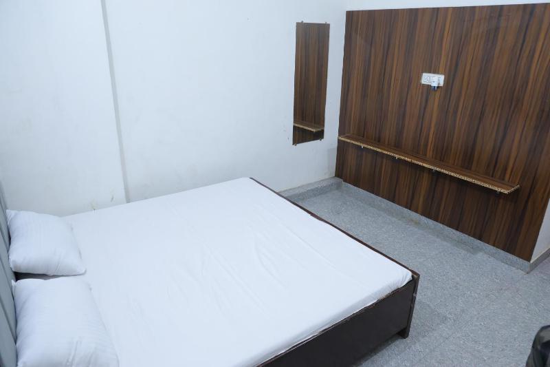 Bhawna Guest House - image 21