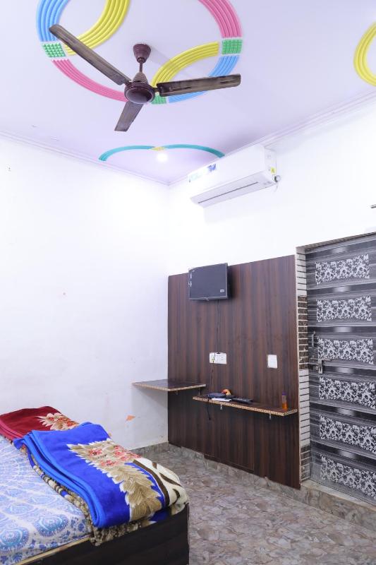 Bhawna Guest House - image 19