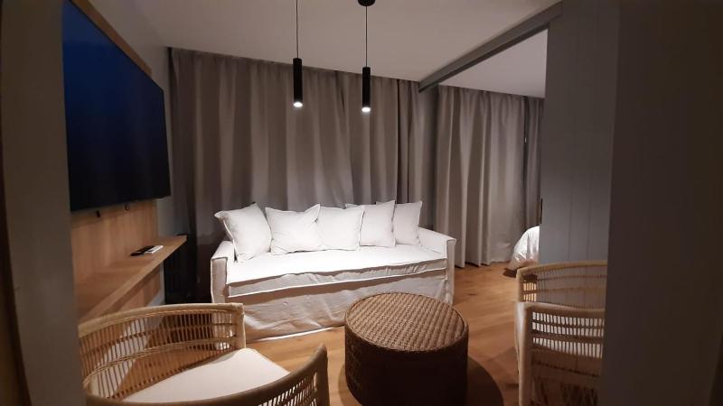 Playas Art Hotel - image 7