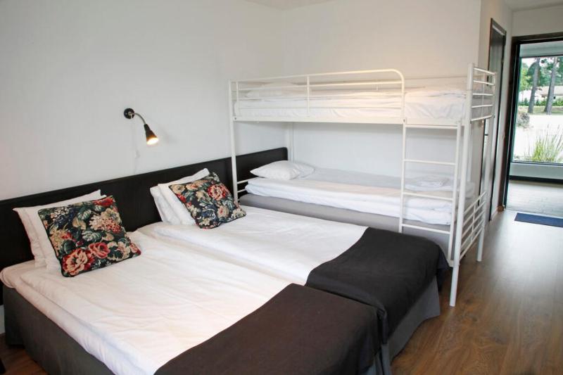 Quadruple Room image 3