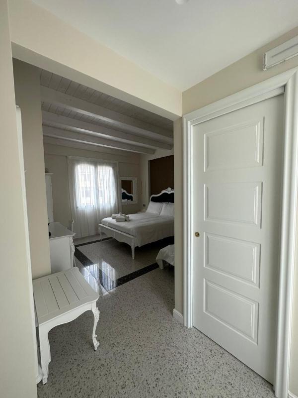 karol rooms - image 46