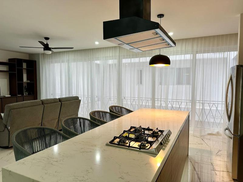 Catalina Casita Cozy 2-Bed Getaway Near Beach - image 9