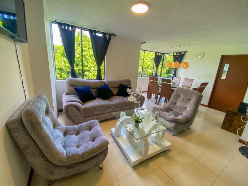Apartamento Sur De Cali Santa Anita Excelente Ubicación - image 14