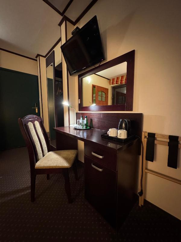 Single Room image 1