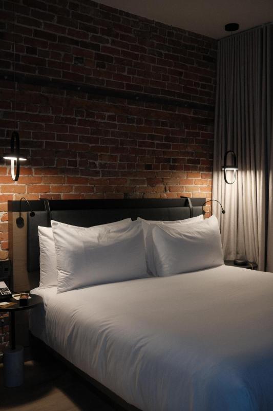 Le Petit Hotel Notre Dame - image 7