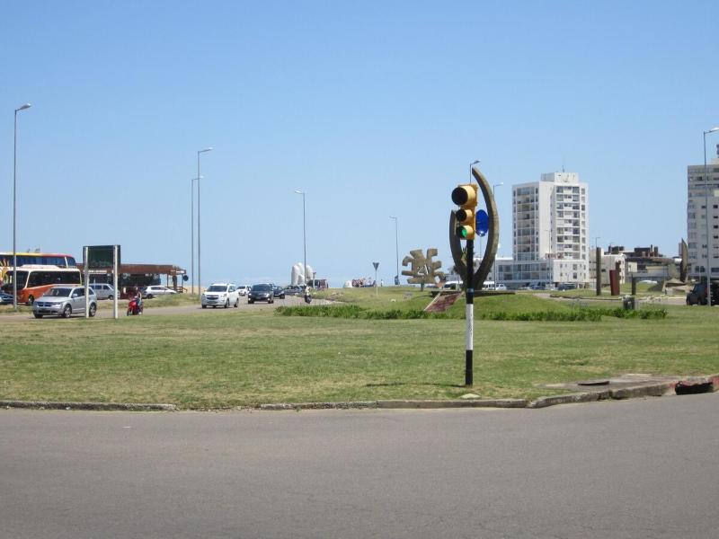 Nice apartment 100 meters away from Playa Brava - image 40