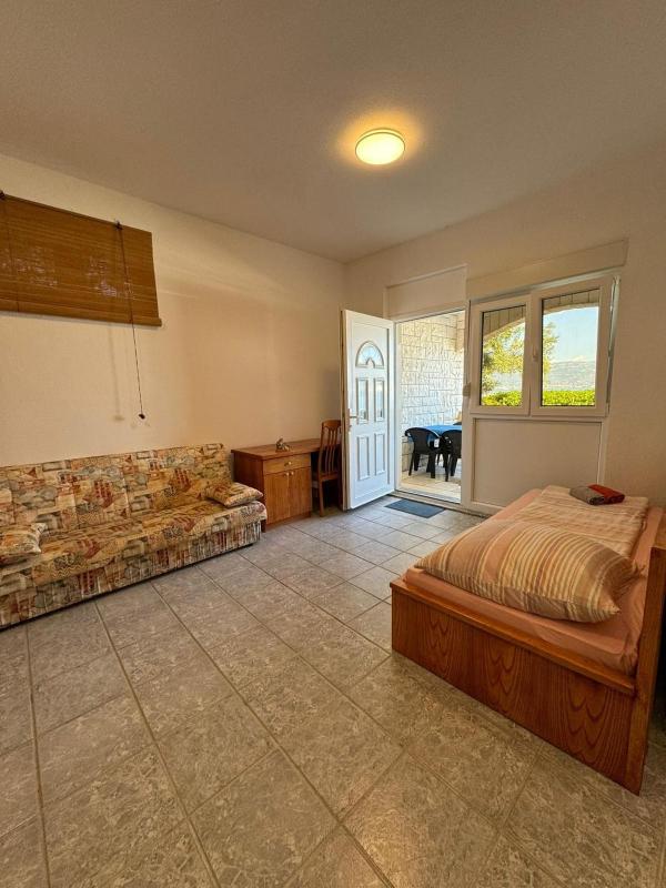 Studio with Terrace and Sea View image 4