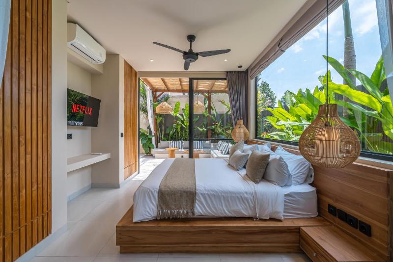 Villa Melina - Tranquil 2BR Villa Close to Beach - image 12