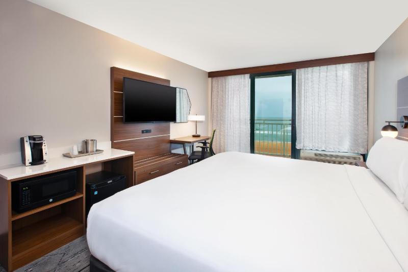 King Room - Mobility Access/Hearing Accessible image 2