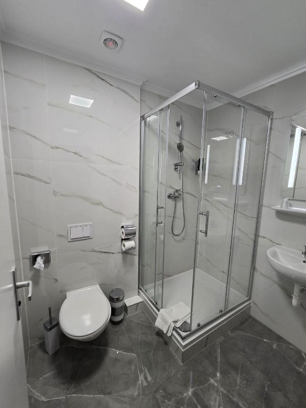 Double or Twin Room image 1