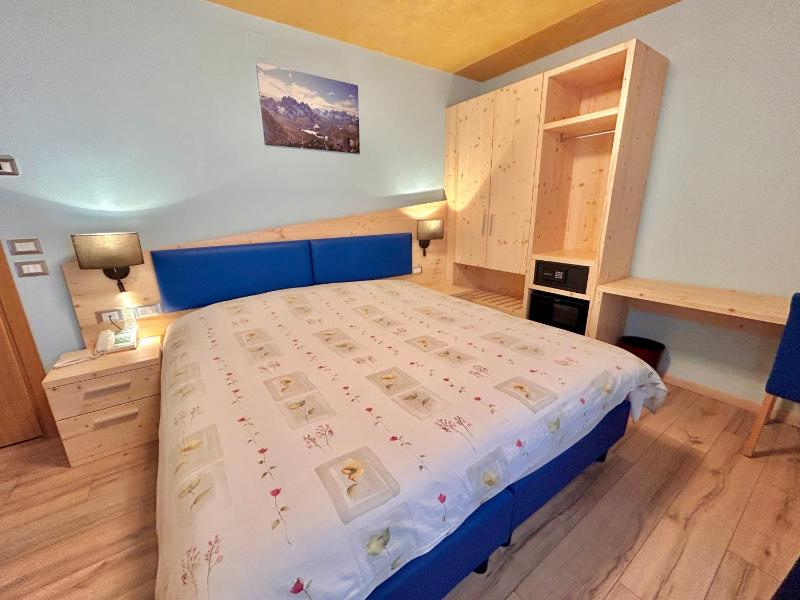 Double or Twin Room image 2