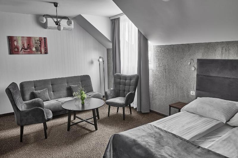 Superior Double Room image 1