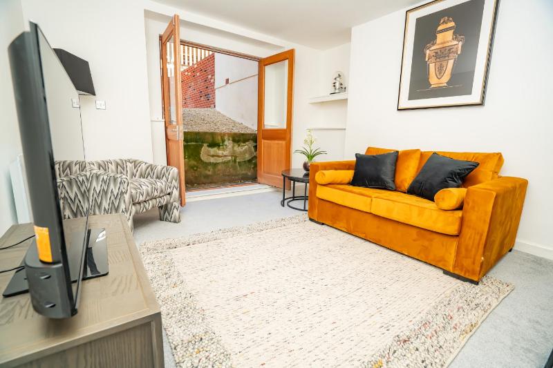 The Residence by Guestz - image 9