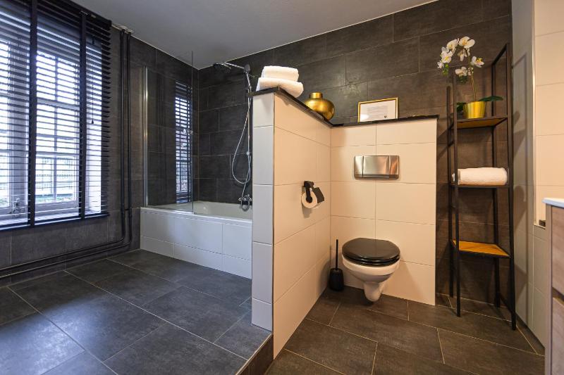 Superior Double Room image 1