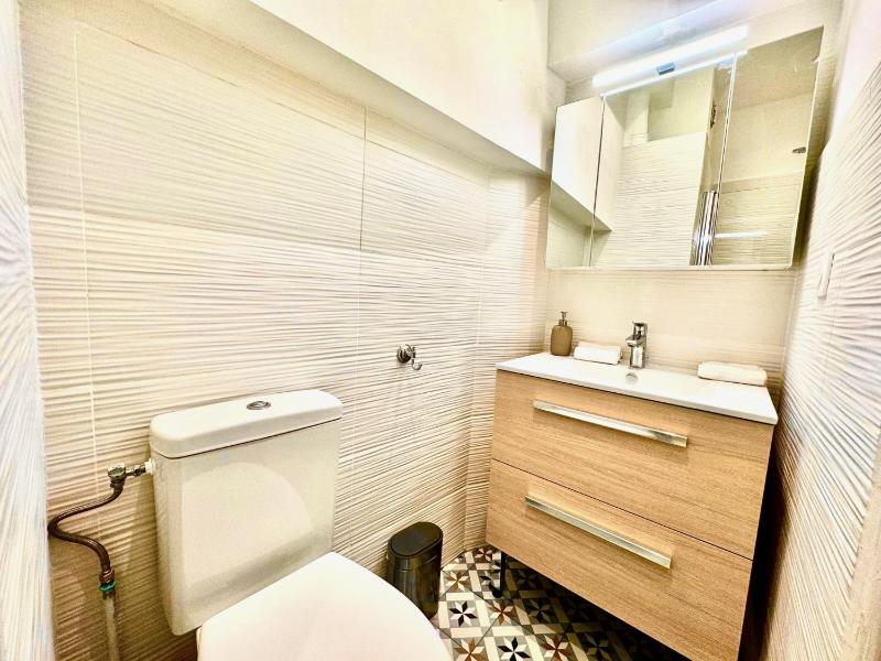 Two-Bedroom Deluxe Apartment image 4
