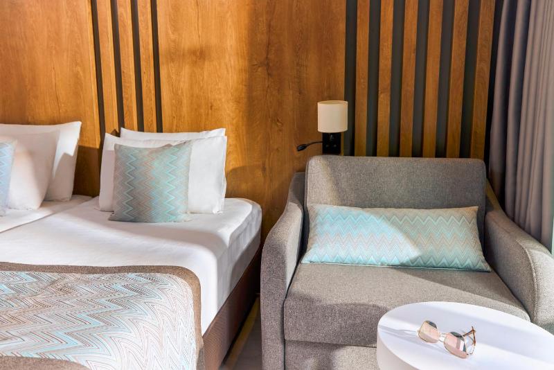 Standard Double Room image 1