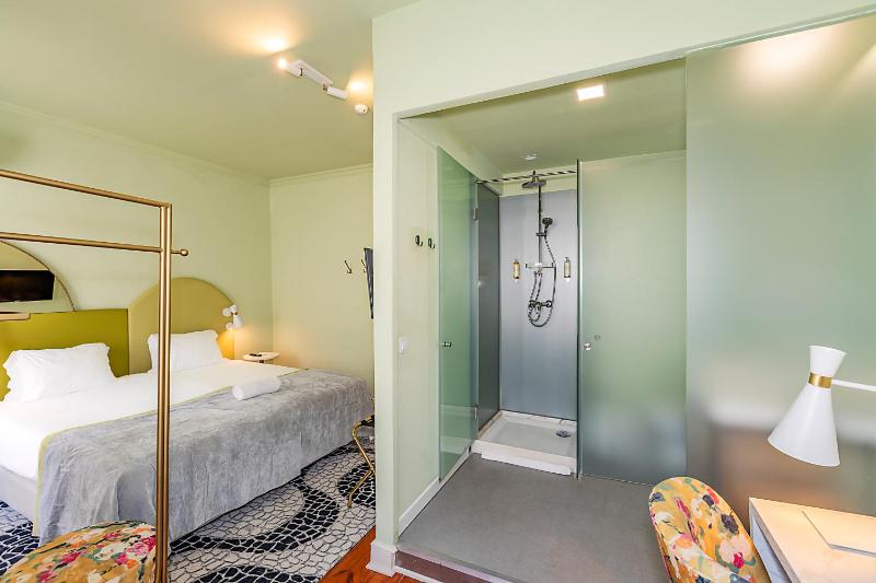 LR Guest House - image 7